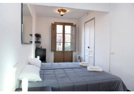 Mieszkanie do wynajęcia - Carrer de Bruniquer Barcelona, Hiszpania, 50 m², 982 USD (4025 PLN), NET-90199082