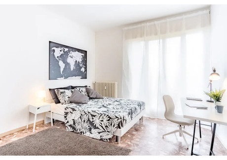 Mieszkanie do wynajęcia - Via Umago Padova, Włochy, 180 m², 600 USD (2365 PLN), NET-90199442