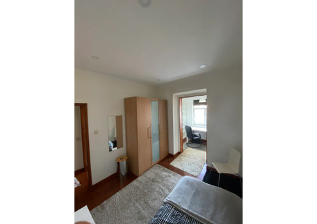 Mieszkanie do wynajęcia - Rua dos Açores Lisbon, Portugalia, 88 m², 523 USD (2140 PLN), NET-90199496