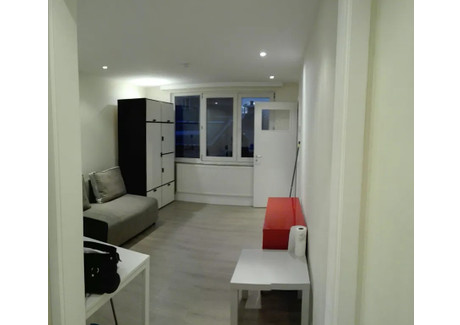 Mieszkanie do wynajęcia - Rue Saint-Georges Ixelles, Belgia, 35 m², 722 USD (2996 PLN), NET-90199553