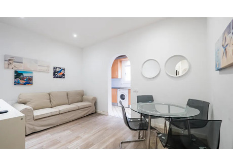 Mieszkanie do wynajęcia - Carrer de Badajoz Barcelona, Hiszpania, 65 m², 2292 USD (9190 PLN), NET-90204213