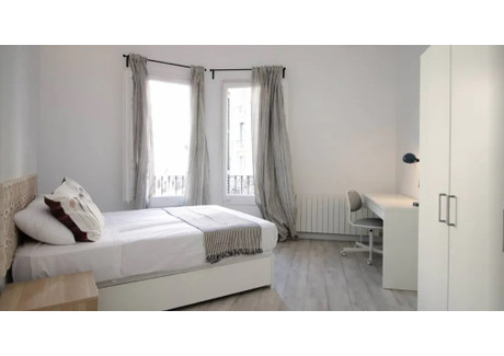 Mieszkanie do wynajęcia - Carrer de Mallorca Barcelona, Hiszpania, 180 m², 857 USD (3455 PLN), NET-90204806