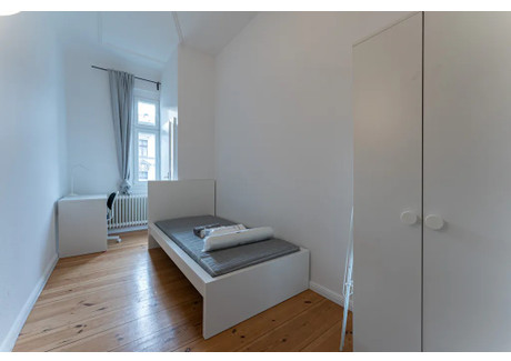 Mieszkanie do wynajęcia - Biebricher Straße Berlin, Niemcy, 66 m², 684 USD (2673 PLN), NET-90204986