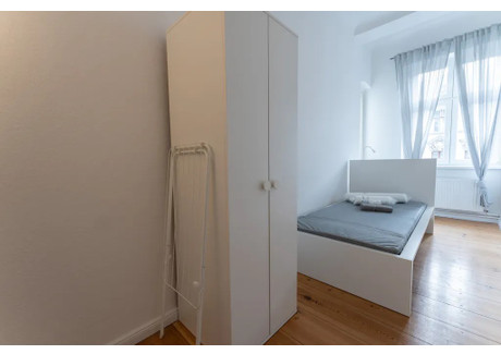 Mieszkanie do wynajęcia - Biebricher Straße Berlin, Niemcy, 66 m², 696 USD (2693 PLN), NET-90204988