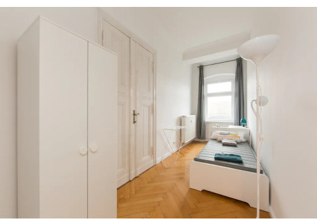 Mieszkanie do wynajęcia - Bornholmer Straße Berlin, Niemcy, 116 m², 693 USD (2794 PLN), NET-90205333