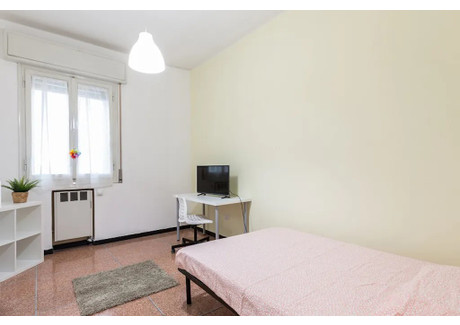 Mieszkanie do wynajęcia - Via Arno Bologna, Włochy, 100 m², 729 USD (2983 PLN), NET-90206819