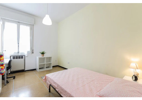 Mieszkanie do wynajęcia - Via Arno Bologna, Włochy, 100 m², 772 USD (2964 PLN), NET-90206820