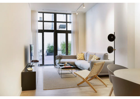 Mieszkanie do wynajęcia - Passatge de Mercader Barcelona, Hiszpania, 98 m², 4543 USD (17 992 PLN), NET-90206864