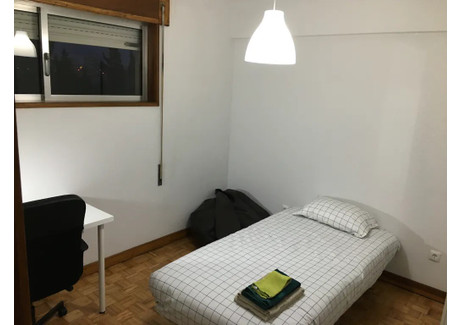 Mieszkanie do wynajęcia - Praceta Maestro Resende Dias Porto, Portugalia, 100 m², 396 USD (1655 PLN), NET-90206880