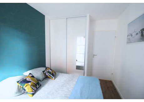 Mieszkanie do wynajęcia - Rue Mozart Clichy, Francja, 91 m², 802 USD (3233 PLN), NET-90207562