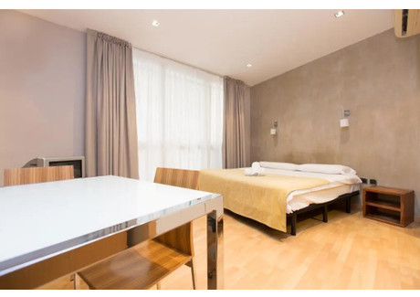 Mieszkanie do wynajęcia - Carrer dels Tiradors Barcelona, Hiszpania, 35 m², 1153 USD (4819 PLN), NET-90207663