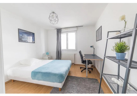 Mieszkanie do wynajęcia - Avenue de Colmar Strasbourg, Francja, 98 m², 659 USD (2597 PLN), NET-90207699