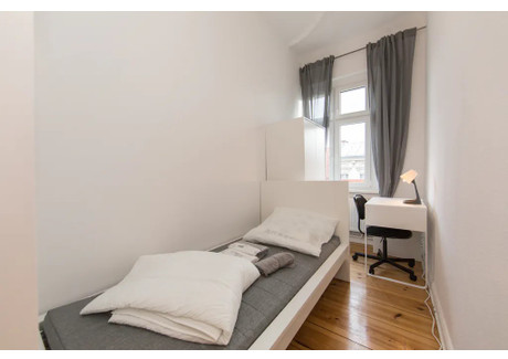 Mieszkanie do wynajęcia - Biebricher Straße Berlin, Niemcy, 66 m², 711 USD (2866 PLN), NET-90208202