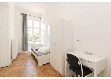 Mieszkanie do wynajęcia - Hermannstraße Berlin, Niemcy, 147 m², 734 USD (2914 PLN), NET-90208303