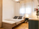 Mieszkanie do wynajęcia - Calle de Calatrava Madrid, Hiszpania, 160 m², 763 USD (3075 PLN), NET-90208400