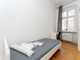 Mieszkanie do wynajęcia - Boxhagener Straße Berlin, Niemcy, 70 m², 669 USD (2570 PLN), NET-90208626