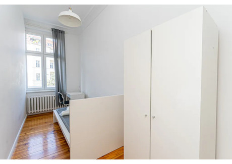 Mieszkanie do wynajęcia - Boxhagener Straße Berlin, Niemcy, 65 m², 802 USD (3160 PLN), NET-90208627