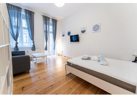 Mieszkanie do wynajęcia - Bornholmer Straße Berlin, Niemcy, 32 m², 1284 USD (5329 PLN), NET-90208632