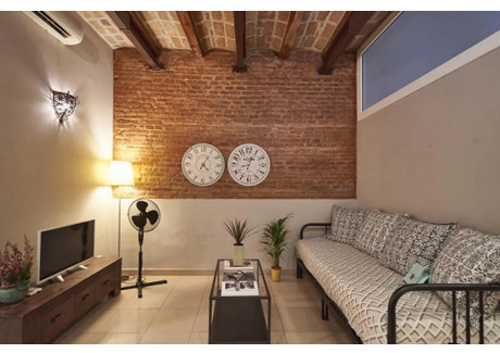 Mieszkanie do wynajęcia - Carrer de Sant Pere Màrtir Barcelona, Hiszpania, 35 m², 2813 USD (11 336 PLN), NET-90209451