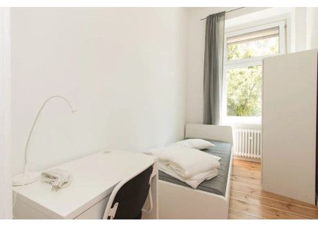 Mieszkanie do wynajęcia - Hermannstraße Berlin, Niemcy, 147 m², 739 USD (2839 PLN), NET-90209789