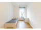 Mieszkanie do wynajęcia - Boxhagener Straße Berlin, Niemcy, 85 m², 867 USD (3418 PLN), NET-90209796
