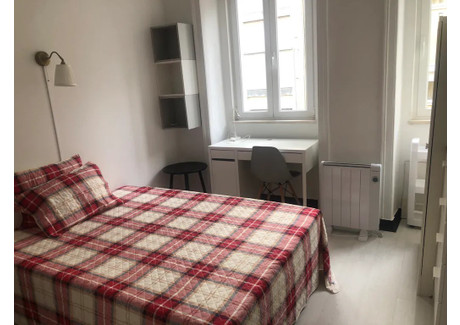 Mieszkanie do wynajęcia - Rua António Luís Inácio Lisbon, Portugalia, 86 m², 330 USD (1370 PLN), NET-90200201