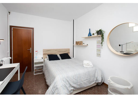 Mieszkanie do wynajęcia - Passeig de Sant Joan Barcelona, Hiszpania, 100 m², 877 USD (3454 PLN), NET-90201252