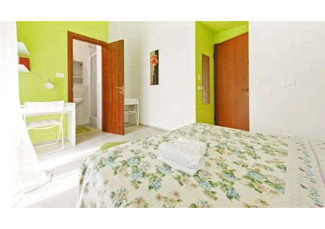 Mieszkanie do wynajęcia - Via dei Marrucini Rome, Włochy, 90 m², 1086 USD (4277 PLN), NET-90201452