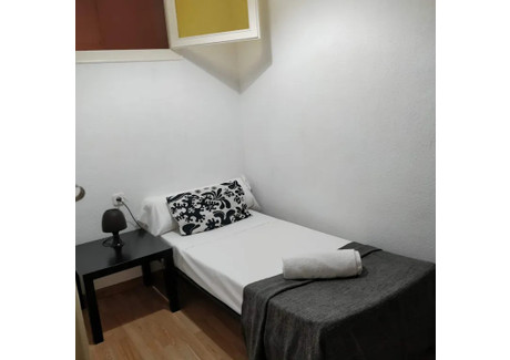 Mieszkanie do wynajęcia - Carrer de Ferran Barcelona, Hiszpania, 110 m², 838 USD (3504 PLN), NET-90202589