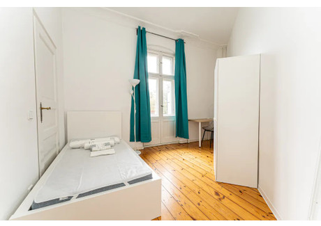 Mieszkanie do wynajęcia - Bornholmer Straße Berlin, Niemcy, 119 m², 747 USD (2994 PLN), NET-90214000