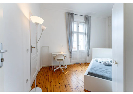 Mieszkanie do wynajęcia - Bornholmer Straße Berlin, Niemcy, 119 m², 722 USD (2910 PLN), NET-90214000