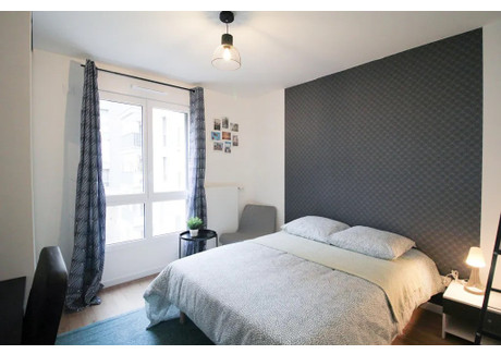 Mieszkanie do wynajęcia - Rue Mozart Clichy, Francja, 90 m², 844 USD (3530 PLN), NET-90214236