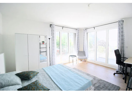 Mieszkanie do wynajęcia - Allée Jules Cusinberche Clichy, Francja, 89 m², 994 USD (4066 PLN), NET-90214253