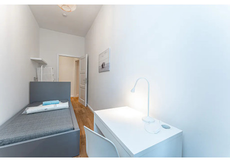 Mieszkanie do wynajęcia - Bornholmer Straße Berlin, Niemcy, 83 m², 698 USD (2763 PLN), NET-90214429