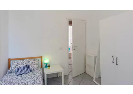 Mieszkanie do wynajęcia - Viale Regina Margherita Rome, Włochy, 210 m², 714 USD (2792 PLN), NET-90214597