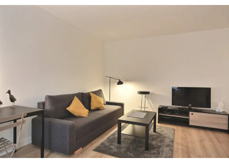 Mieszkanie do wynajęcia - Avenue Niel Paris, Francja, 38 m², 2477 USD (9489 PLN), NET-90215228