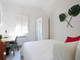Mieszkanie do wynajęcia - Calle de Mantuano Madrid, Hiszpania, 80 m², 567 USD (2235 PLN), NET-90215472