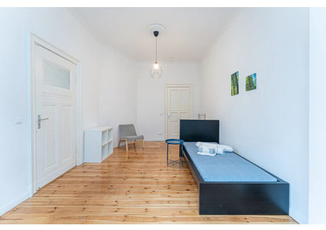 Mieszkanie do wynajęcia - Boxhagener Straße Berlin, Niemcy, 104 m², 815 USD (3334 PLN), NET-90215655