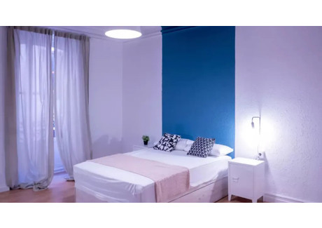 Mieszkanie do wynajęcia - Carrer de l'Almudí Valencia, Hiszpania, 208 m², 609 USD (2493 PLN), NET-90215715