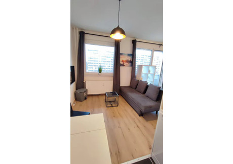 Mieszkanie do wynajęcia - Mollstraße Berlin, Niemcy, 40 m², 1471 USD (5901 PLN), NET-90215853