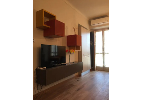 Mieszkanie do wynajęcia - Via delle Orfane Turin, Włochy, 95 m², 1250 USD (5113 PLN), NET-90215877