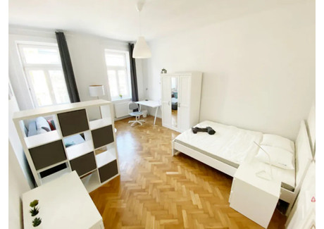 Mieszkanie do wynajęcia - Neustiftgasse Vienna, Austria, 76 m², 794 USD (3111 PLN), NET-90215995