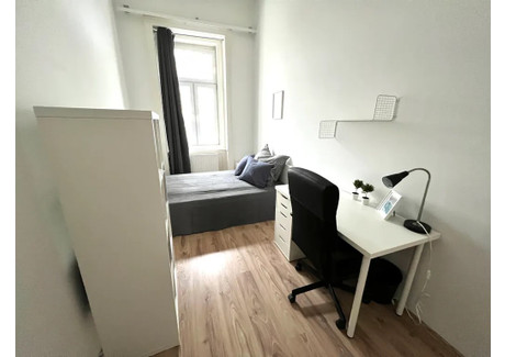 Mieszkanie do wynajęcia - Rembrandtstraße Vienna, Austria, 84 m², 712 USD (2784 PLN), NET-90216176