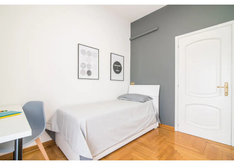 Mieszkanie do wynajęcia - Via Tiziano Aspetti Padova, Włochy, 150 m², 521 USD (2053 PLN), NET-90216711