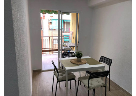 Mieszkanie do wynajęcia - Carrer de Lluis Oliag Valencia, Hiszpania, 40 m², 806 USD (3305 PLN), NET-90216910