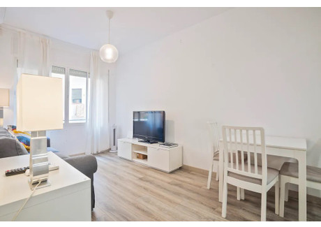 Mieszkanie do wynajęcia - Avinguda de Gaudí Barcelona, Hiszpania, 55 m², 1330 USD (5109 PLN), NET-90217633