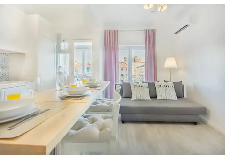 Mieszkanie do wynajęcia - Travessa Henrique Cardoso Lisbon, Portugalia, 55 m², 1549 USD (6334 PLN), NET-90217844