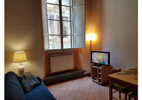 Mieszkanie do wynajęcia - Via Sant'Antonino Florence, Włochy, 55 m², 1154 USD (4732 PLN), NET-90217840