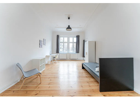 Mieszkanie do wynajęcia - Hermannstraße Berlin, Niemcy, 104 m², 870 USD (3429 PLN), NET-90218175