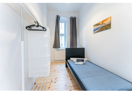 Mieszkanie do wynajęcia - Hermannstraße Berlin, Niemcy, 104 m², 681 USD (2790 PLN), NET-90218173